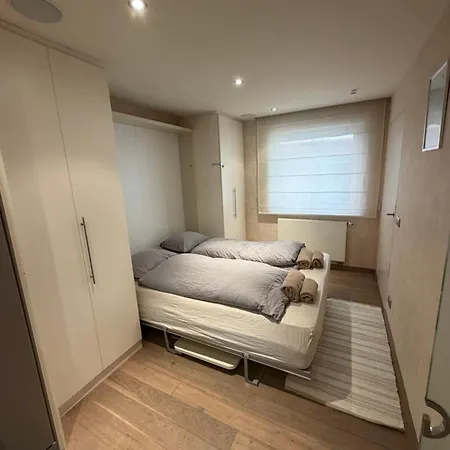 Cosy 2 Bedroom Near Indi-beach Club Bar